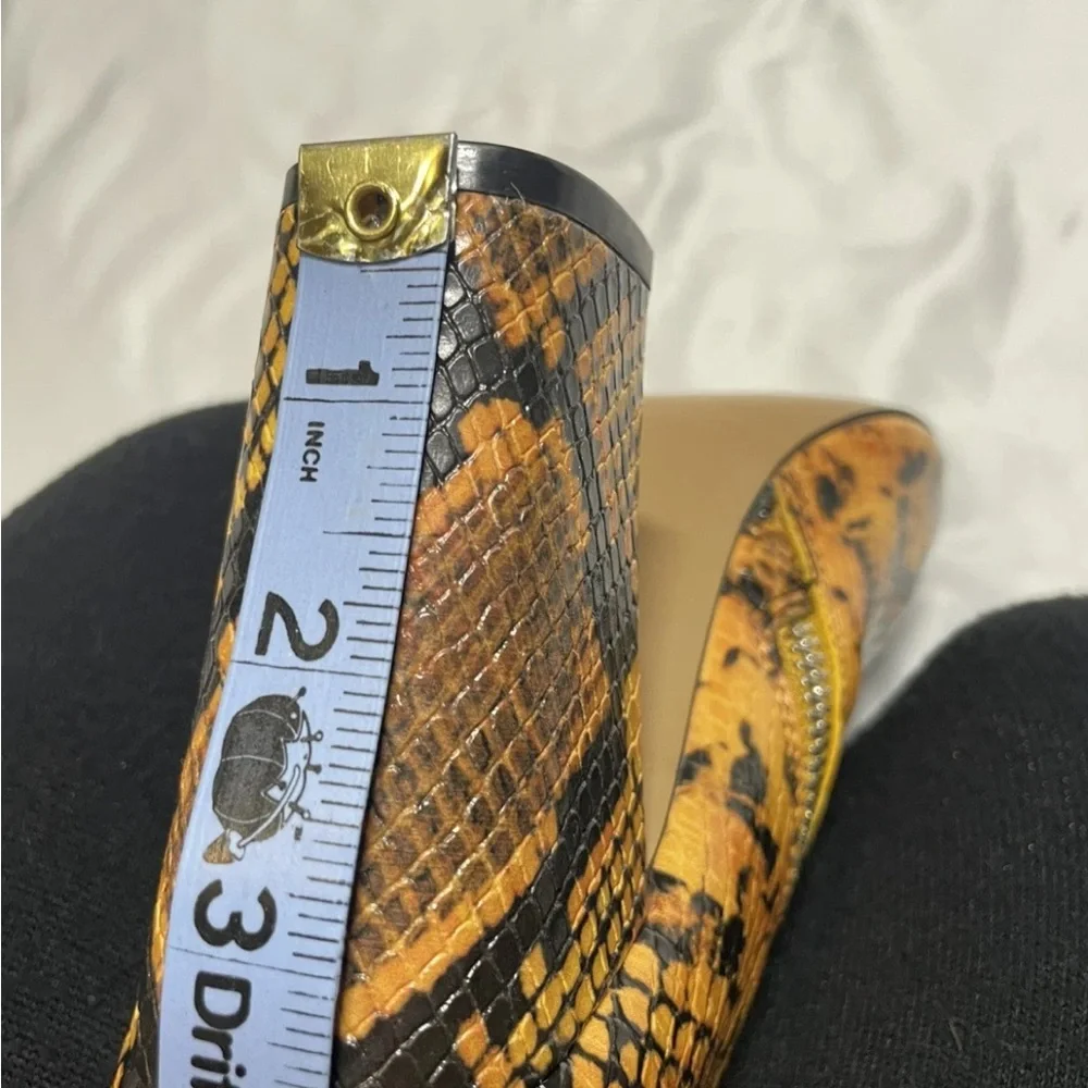 Steve Madden Pixie Snake Print Ankle Booties 7M Block Heel Western Python Boot - Picture 6 of 8